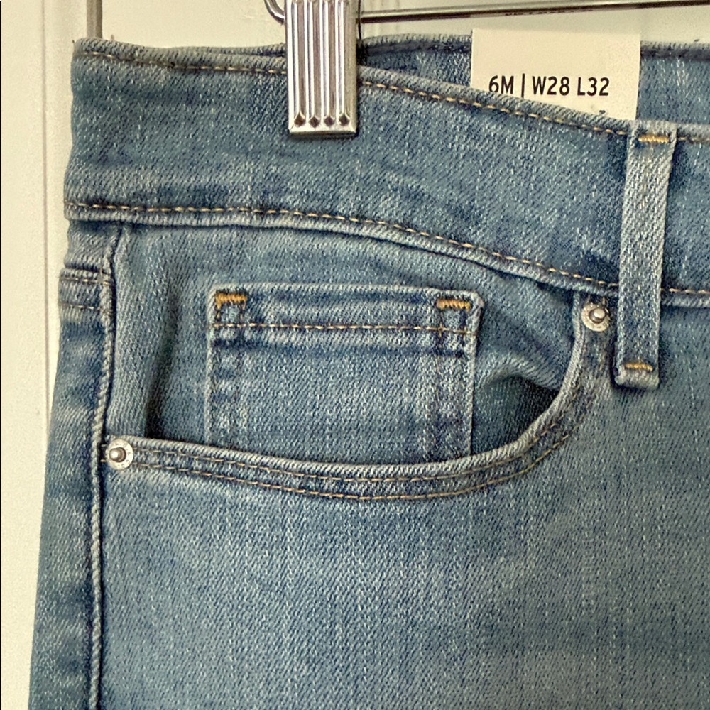 Levi Strauss Signature Gold Women’s Modern Straight Jeans 6 NWT - Picture 5 of 12